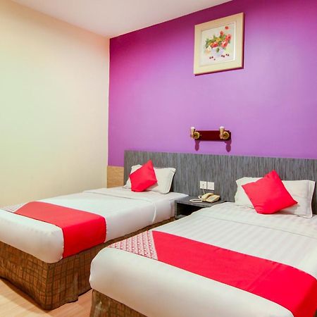 Super Oyo 43930 Hotel Esplanade SDK Εξωτερικό φωτογραφία